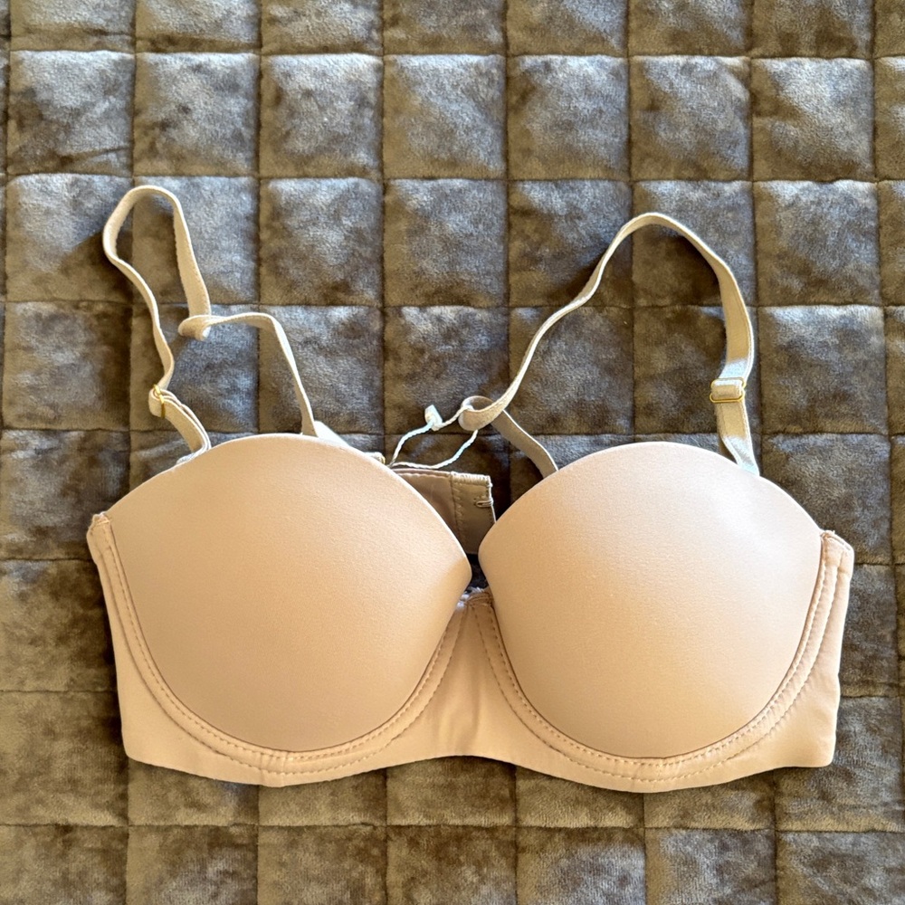 Convertible Strapless Molded T-Shirt Bra - Beige